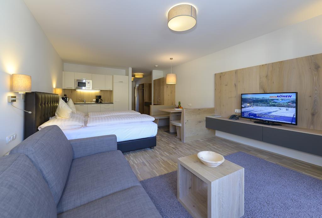 Appartementhotel Sonnenhof Kössen Szoba fotó